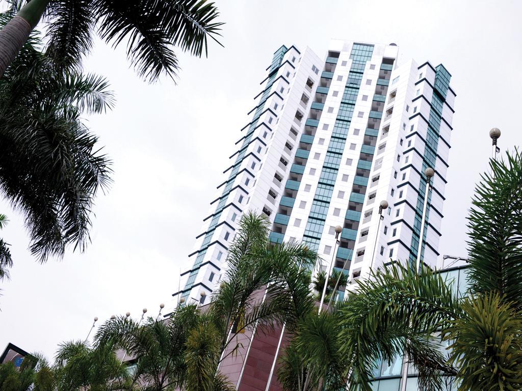 Hock Lee Hotel & Residences Kuching Exterior foto